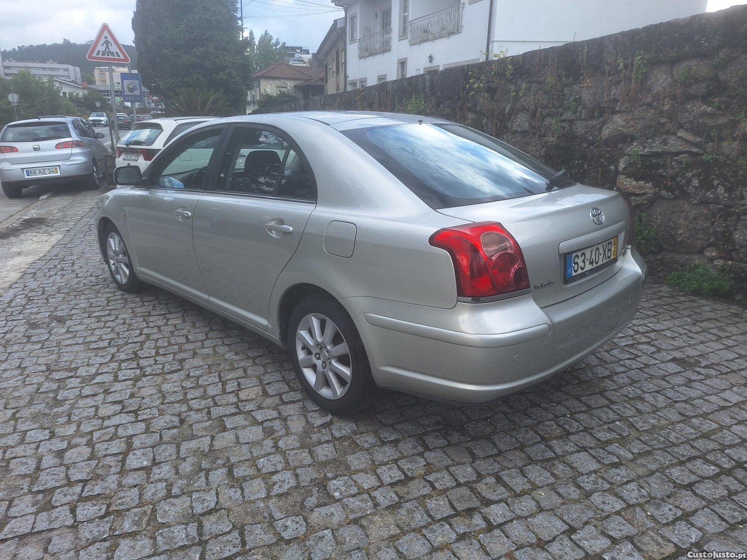 Toyota Avensis D4D — fotografia 4