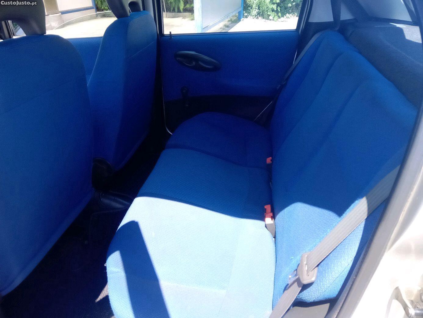 Fiat Punto SX — fotografia 4