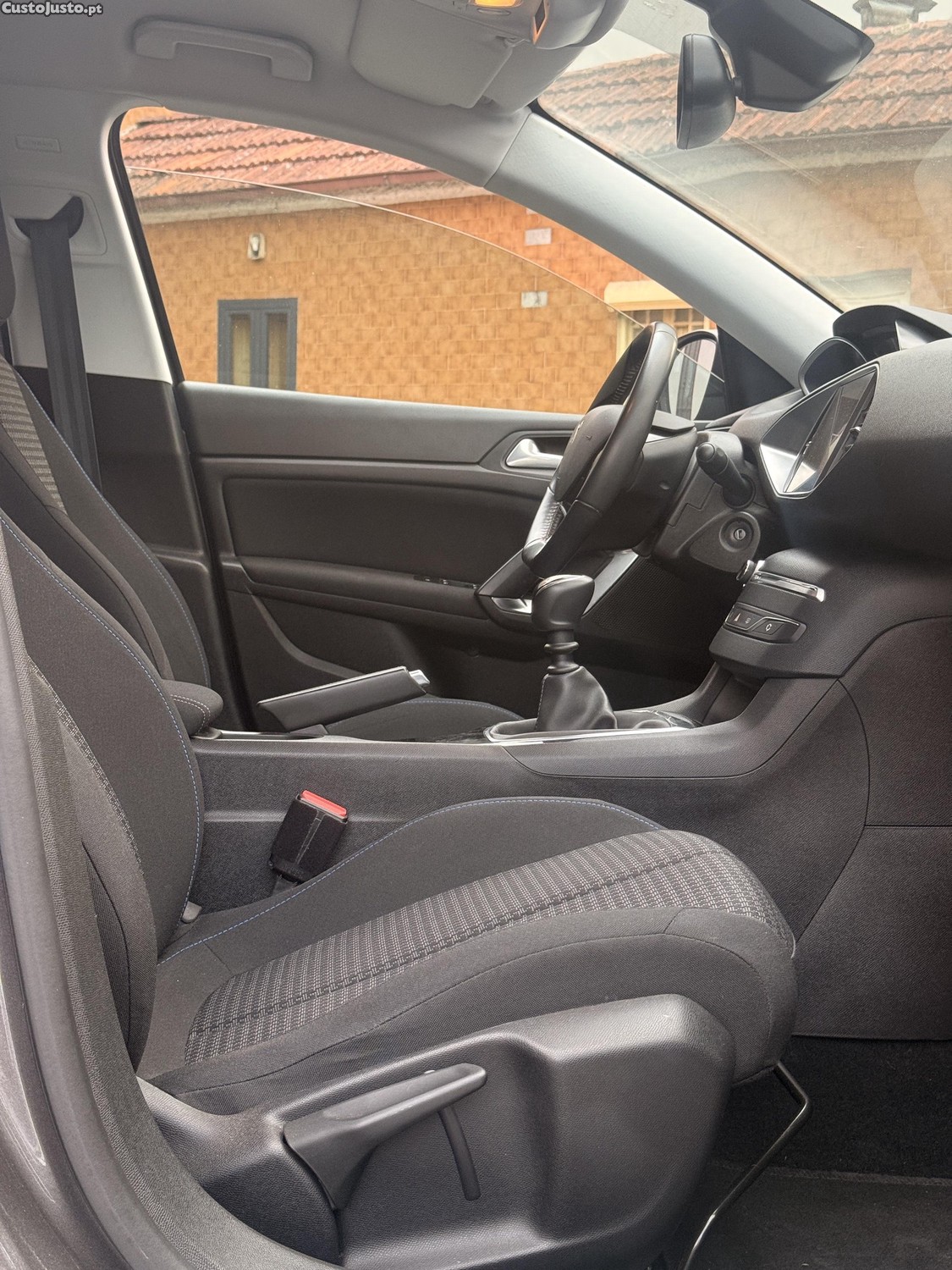 Peugeot 308 SW 1.5 HDI 130 Active - Nacional — fotografia 3