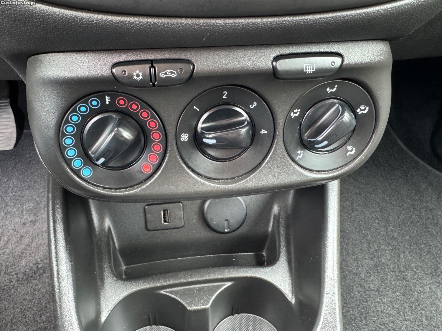 Opel Corsa Diesel 95CV Motor de Corrente — fotografia 4