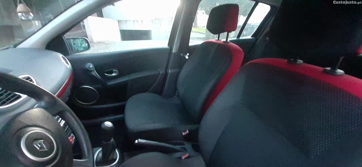 Renault Clio Ripcurl — fotografia 7