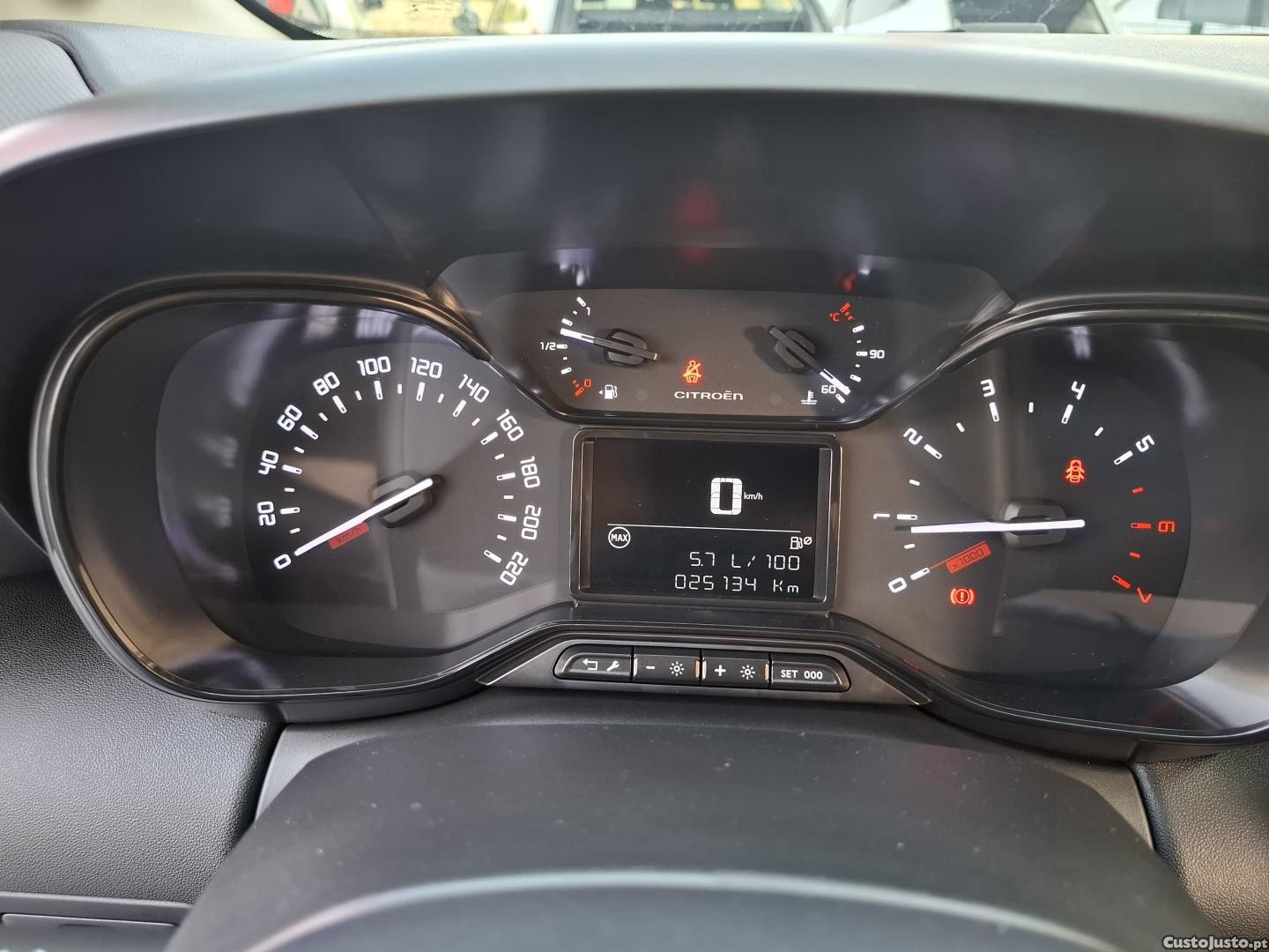Citroën C3 Aircross C-Series — fotografia 7