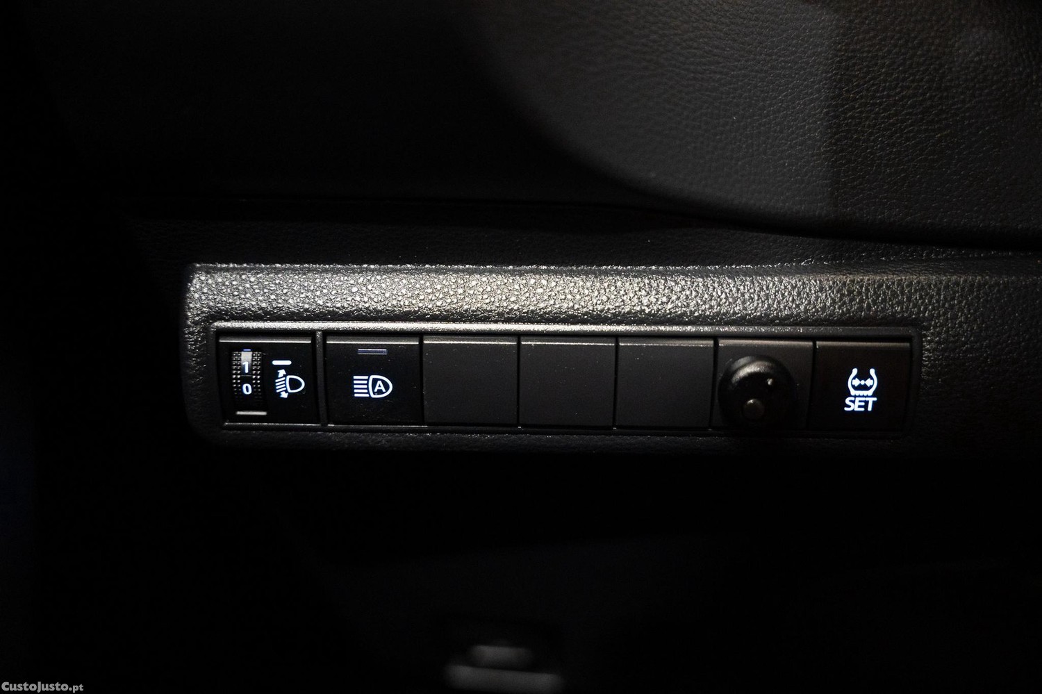 Toyota Corolla COMFORT 1.5 VVTi — fotografia 5
