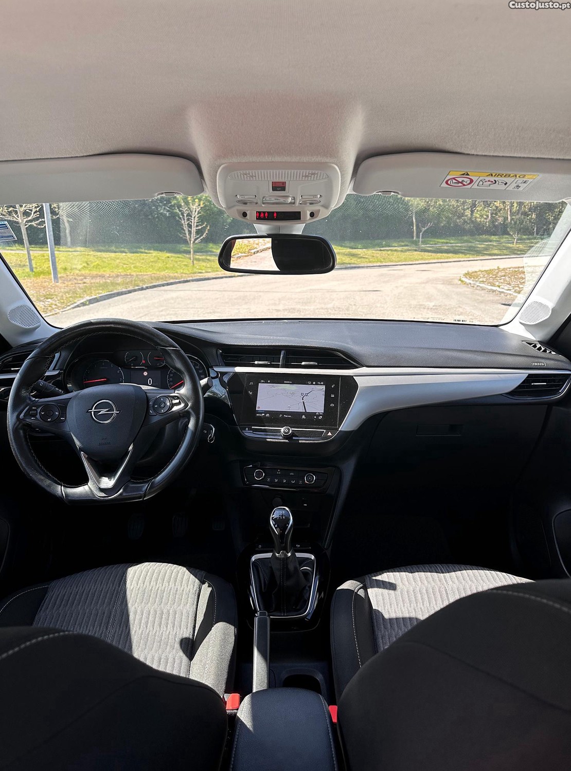 Opel Corsa 1.2 Edition — fotografia 3