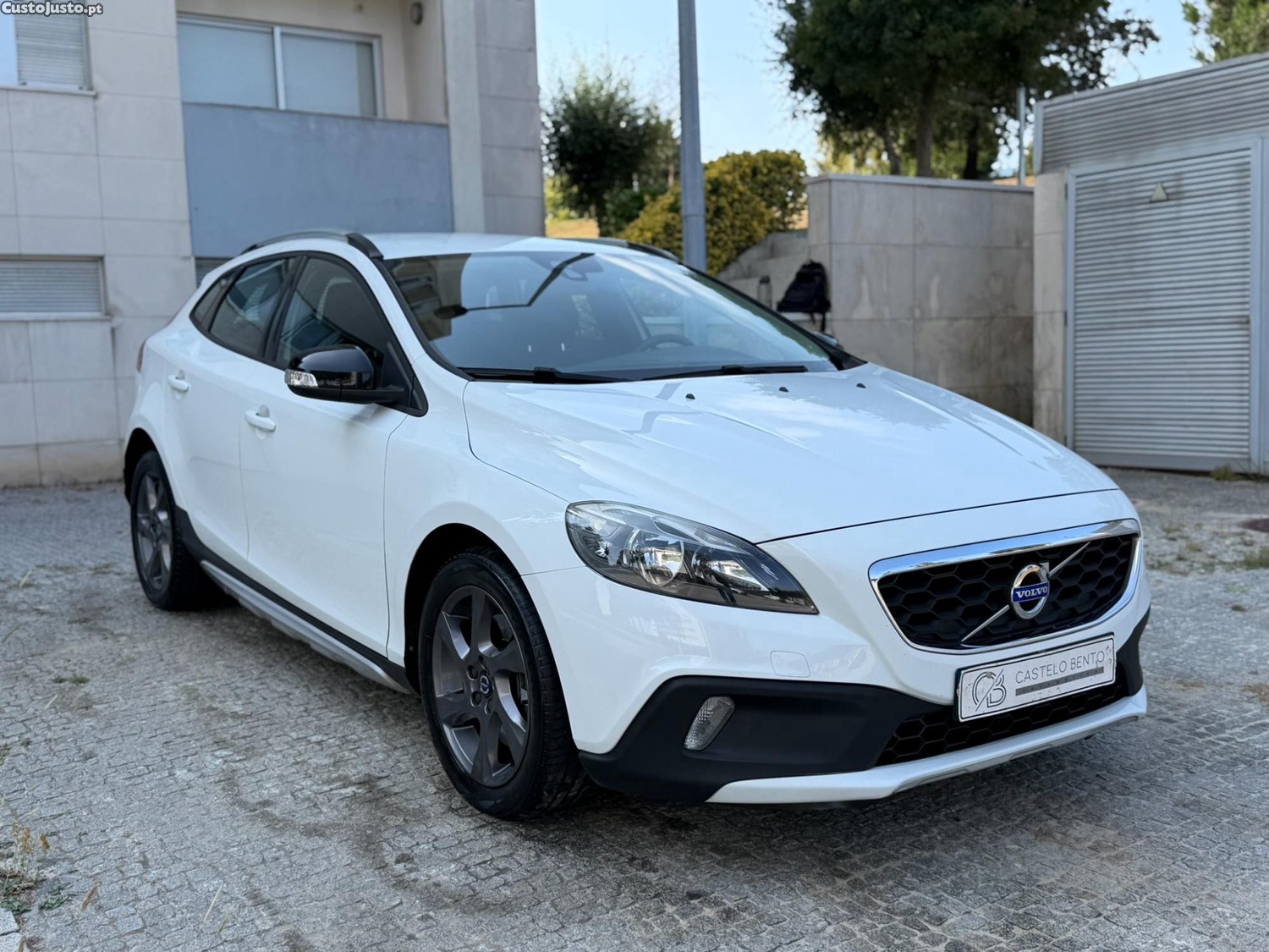 Volvo V40 Cross Country 2.0 D2 Nacional — fotografia 11