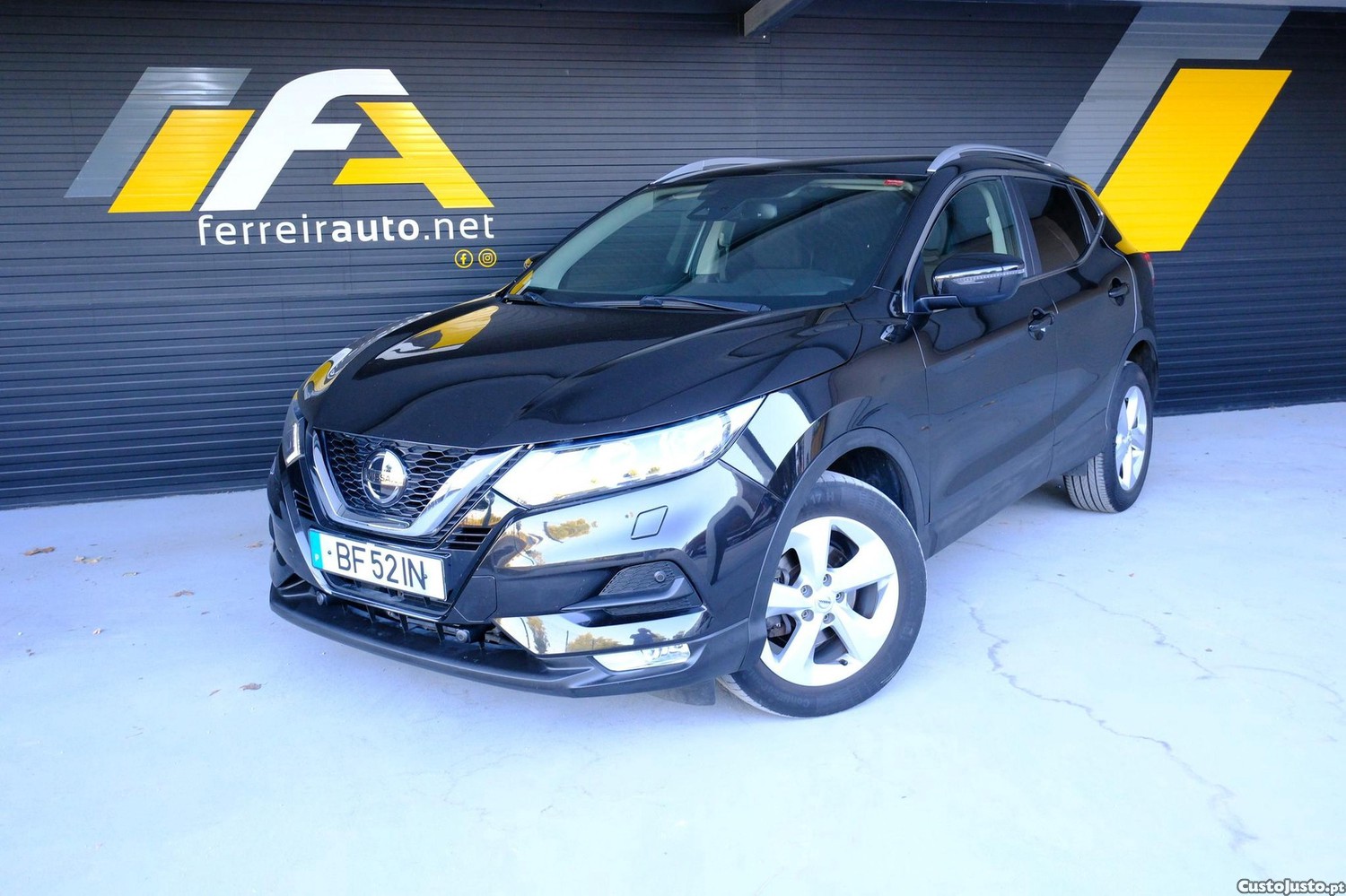 Nissan Qashqai 1.2 DIG-T AcentaConnect Xtronic — fotografia 23