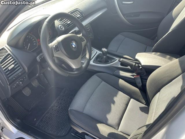 BMW 120 d Exclusive — fotografia 5