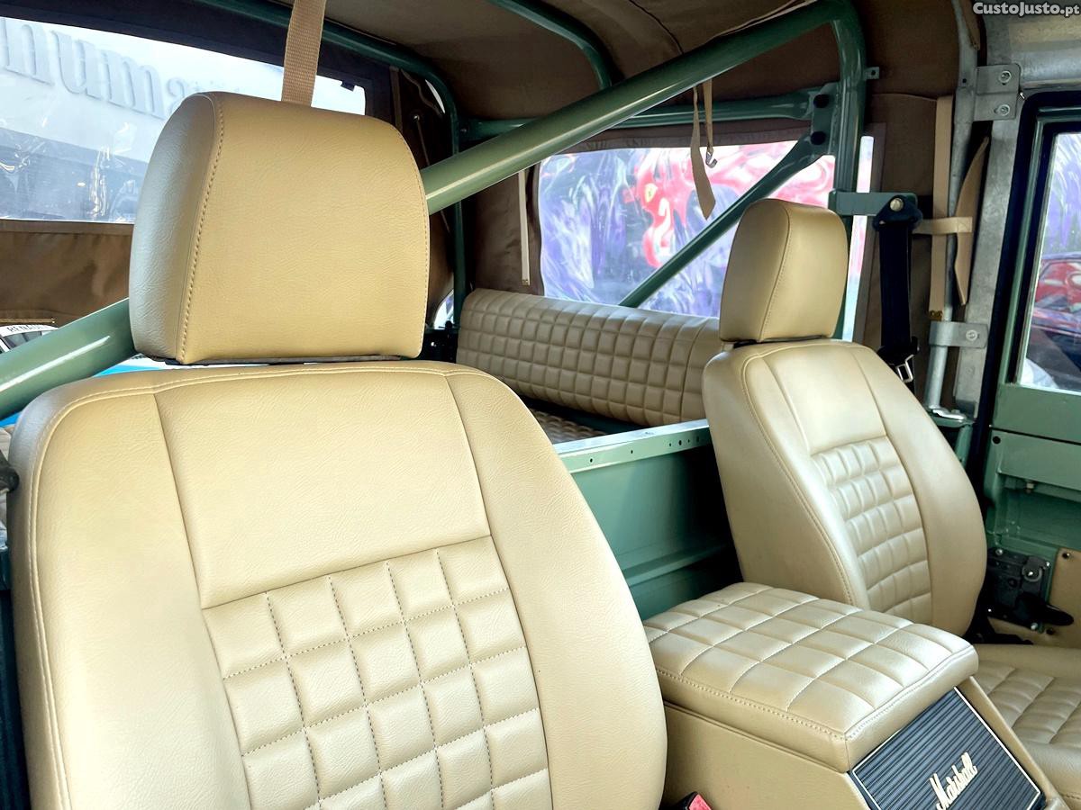 Land Rover Defender 90/300 TDi 6 Lugares — fotografia 24