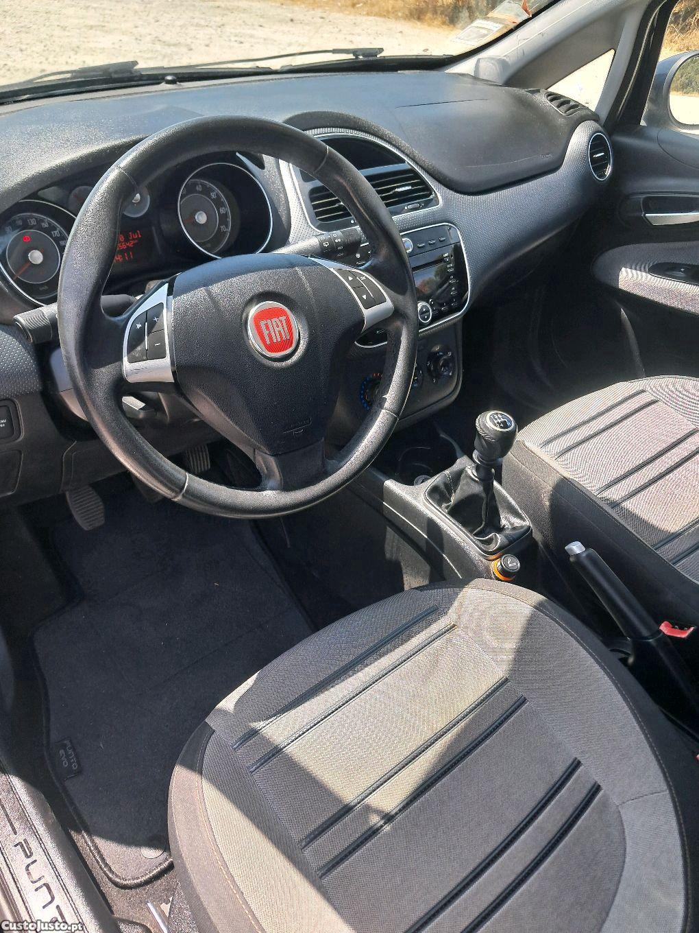 Fiat Punto 1.2i evo — fotografia 4