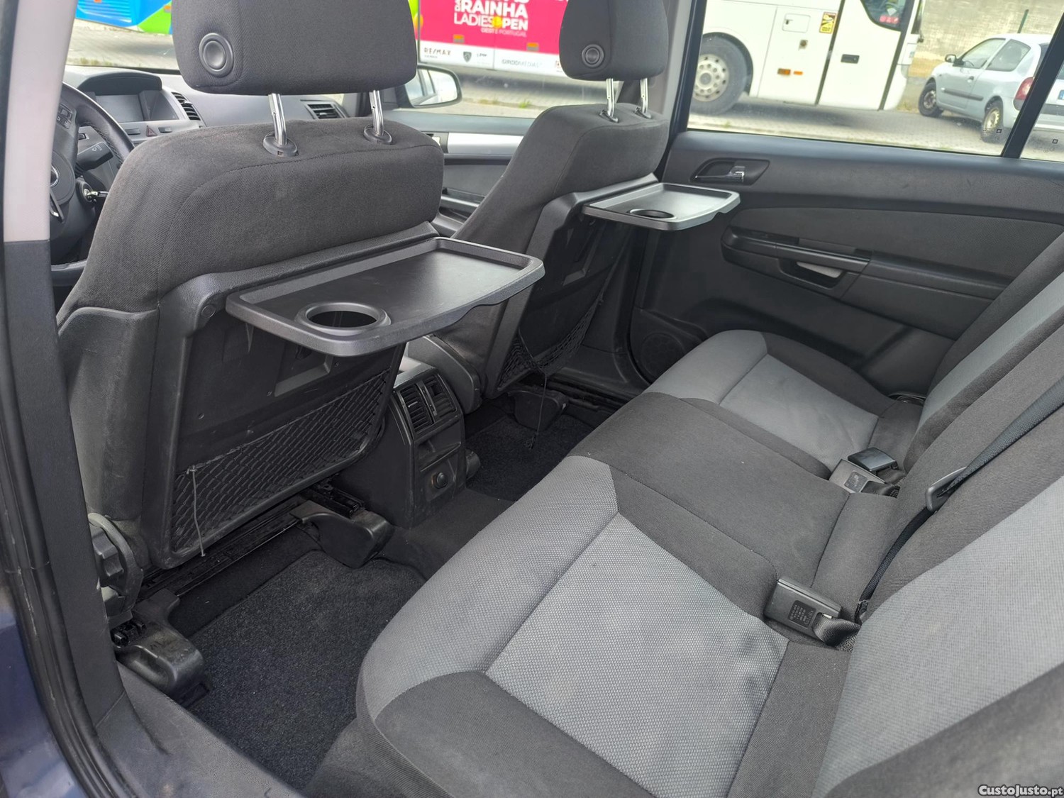 Opel Zafira ()1.9 CDTi 120 CV — fotografia 3