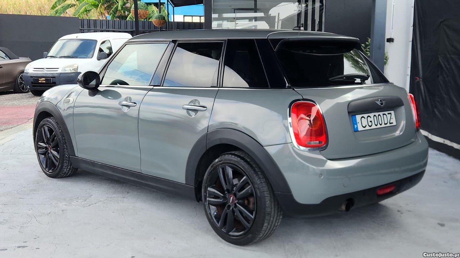 MINI One 1.2 Turbo 5 Portas — fotografia 9