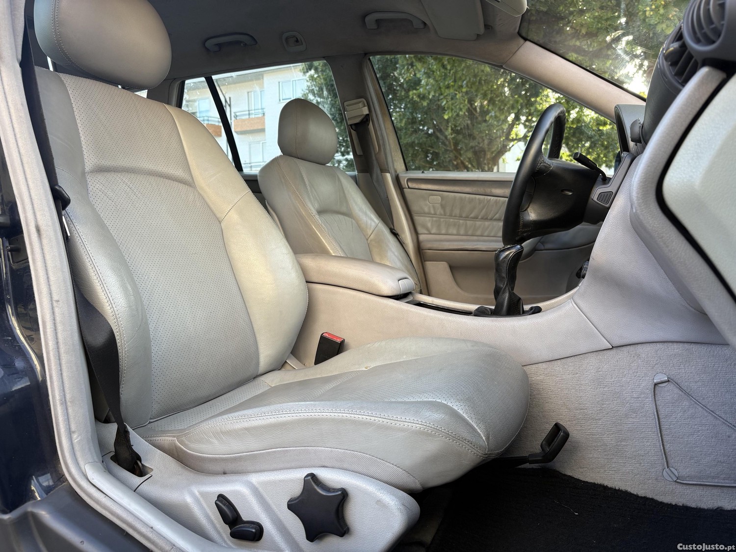 Mercedes-Benz C 220 CDI 143CV CLASSIC — fotografia 4