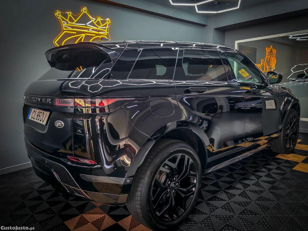 Land Rover Evoque P300e R-Dynamic SE — fotografia 4