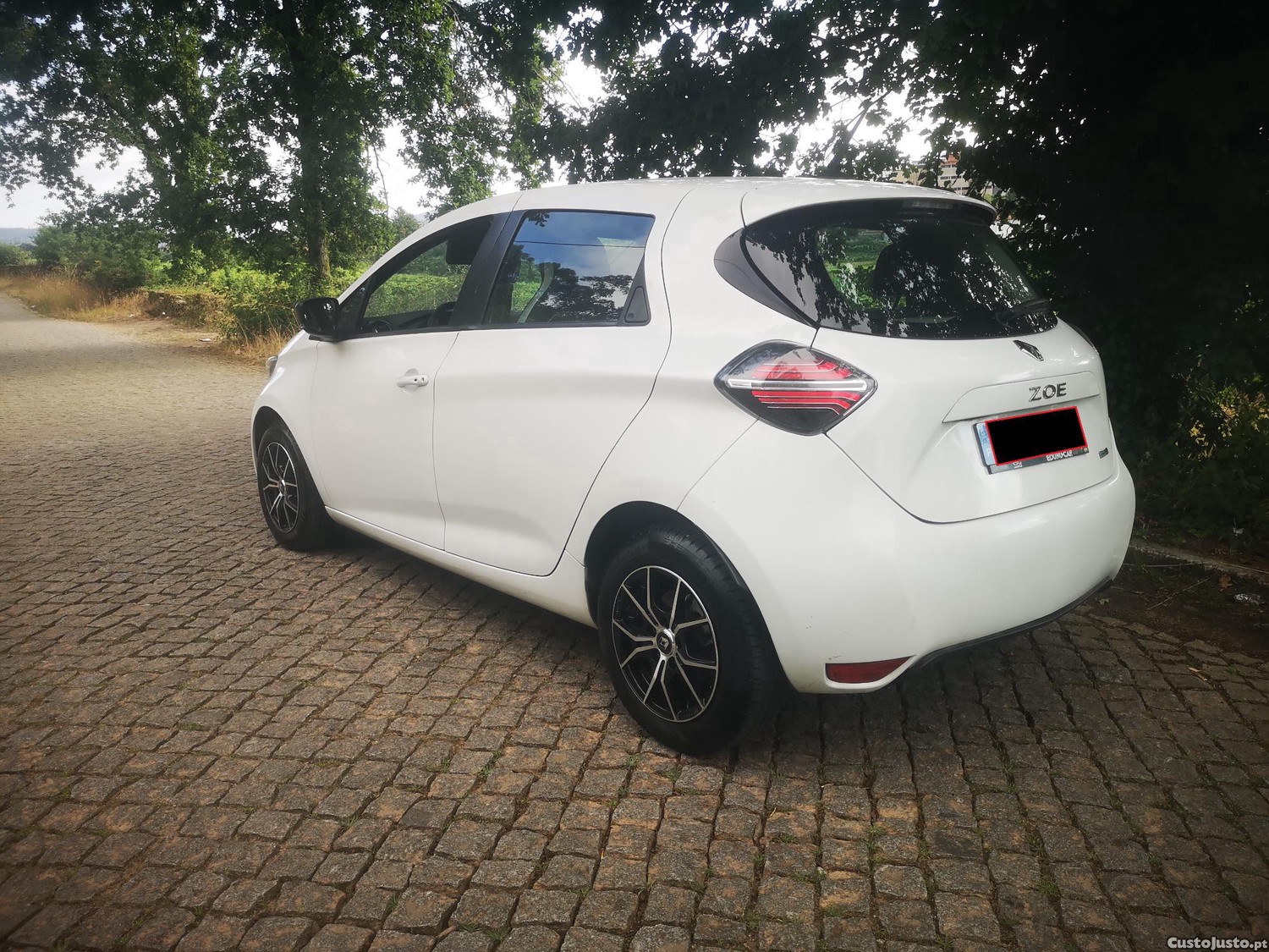 Renault Zoe Zen 52 C/ BATERIAS PROPRIAS - C/ GARANTIA - Carregador Domestico e Rápido — fotografia 3