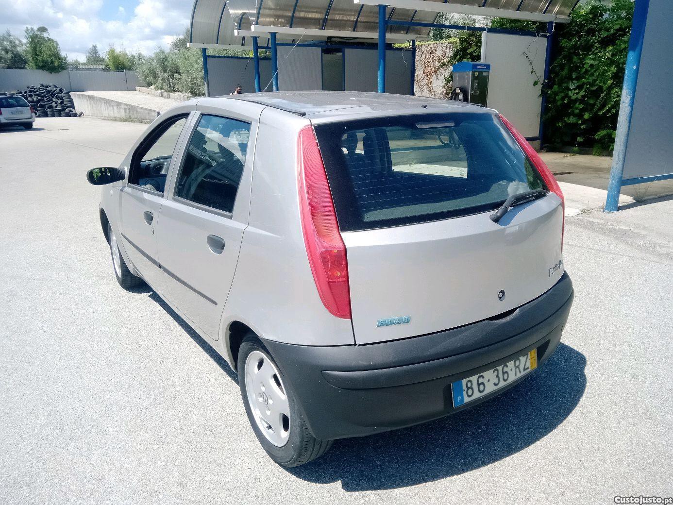 Fiat Punto SX — fotografia 3