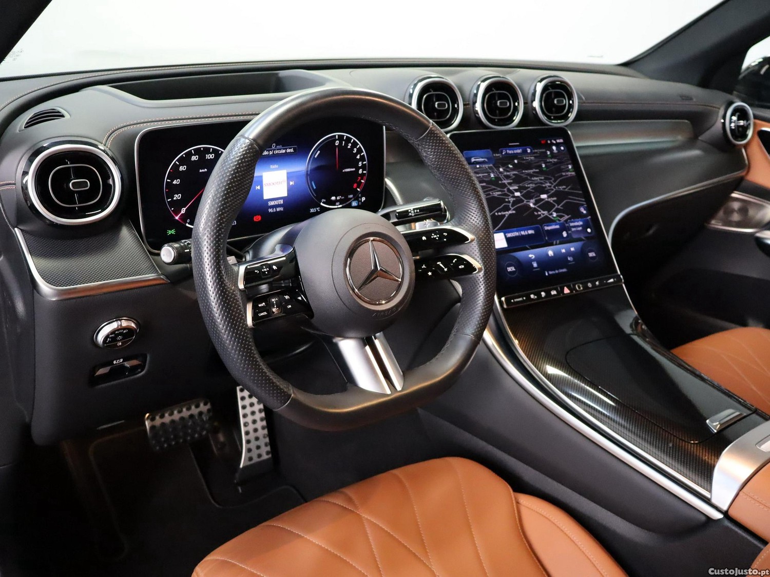 Mercedes-Benz GLC 400 e 4Matic — fotografia 17