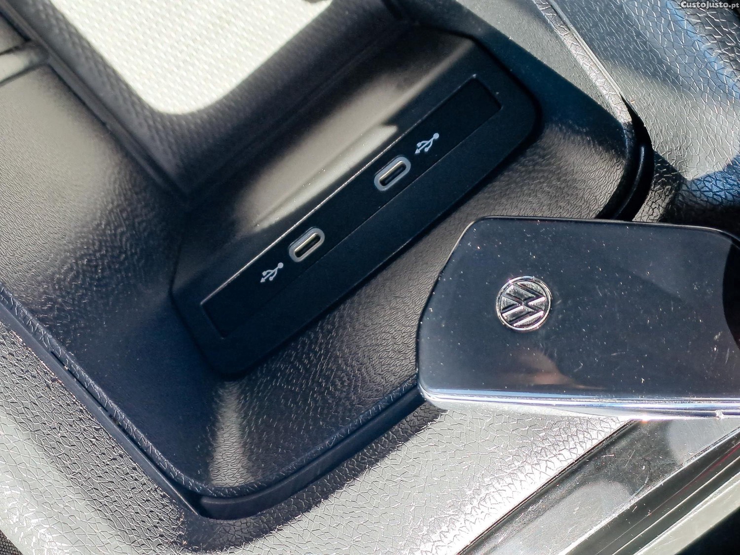 Volkswagen ID.3 PRO PERFORMANCE LIFE 204CV ELETRICO 2021 — fotografia 7