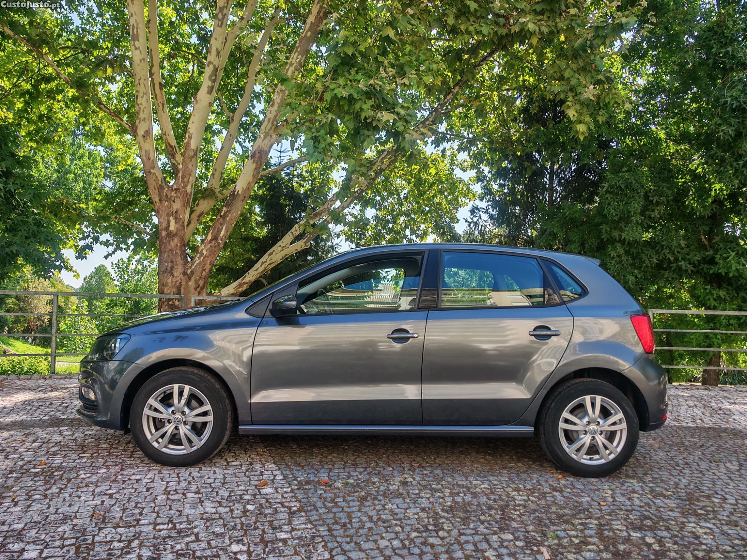 Volkswagen Polo 1.0 gasolina 109km nacional Troco — fotografia 12