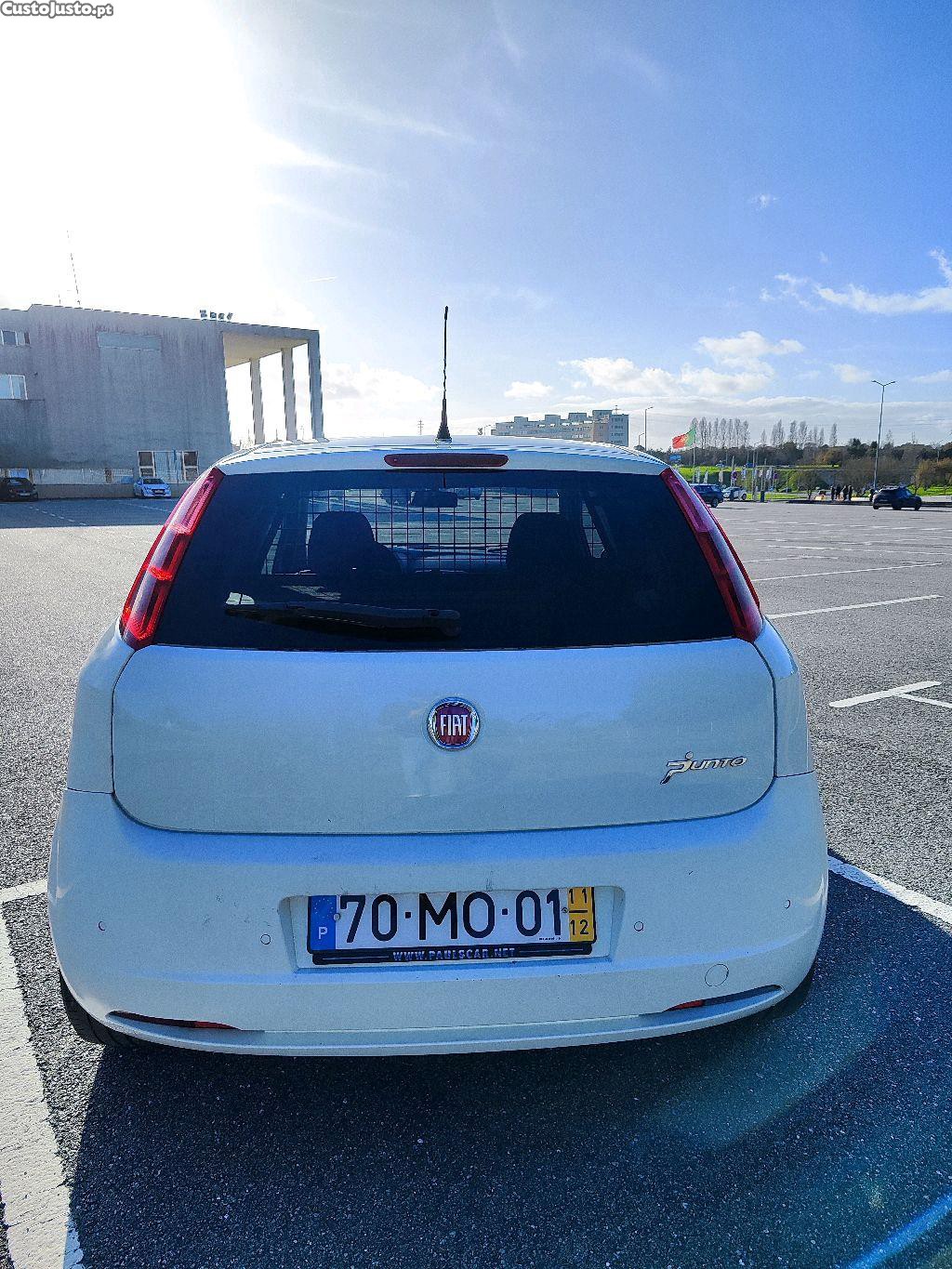Fiat Grande Punto 1.3 Multijet - 11 foto 4