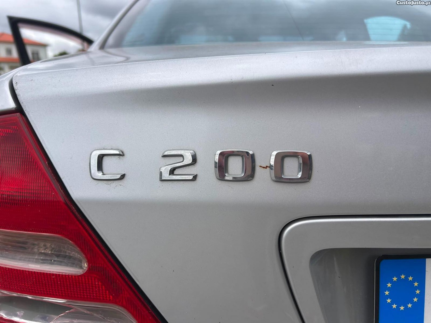 Mercedes-Benz C 200 200 Kompressor (203 045) — fotografia 9