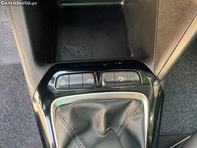 Opel Corsa 1.5 D Edition — fotografia 5