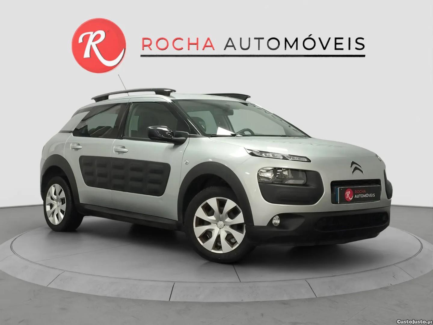 Citroën C4 1.2 PureTech Feel — fotografia 3