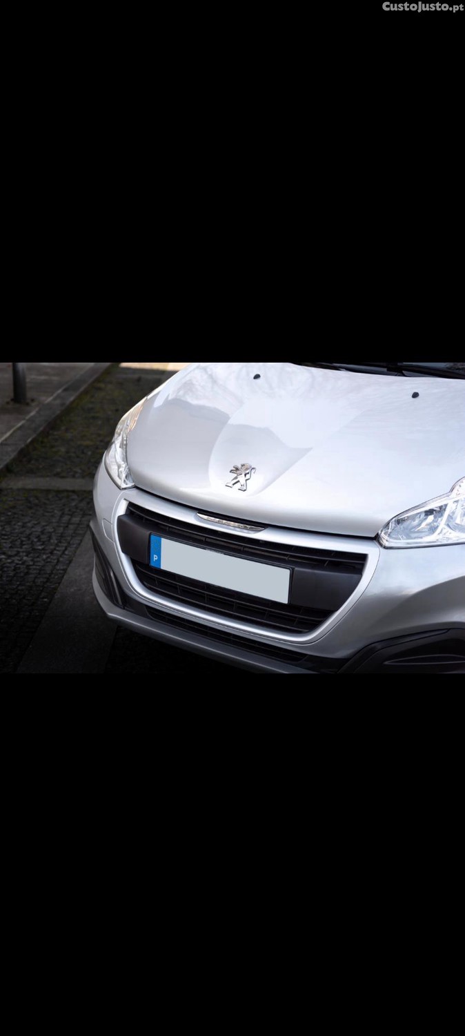 Peugeot 208 1.6hdi — fotografia 6