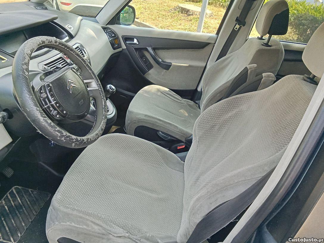 Citroën C4 Grand Picasso 1.6hdi 110cv 7 lugares — fotografia 3