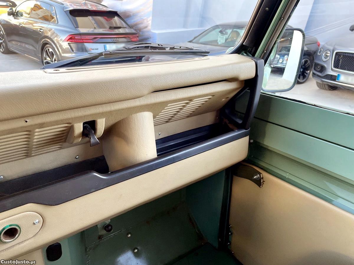 Land Rover Defender 90/300 TDi 6 Lugares — fotografia 41