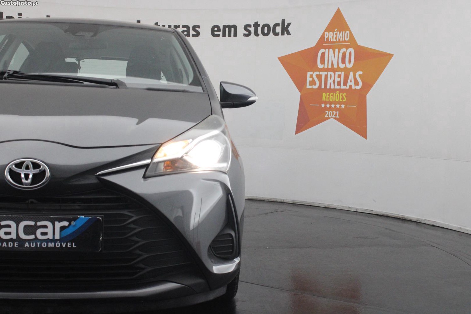 Toyota Yaris 1.0 VVT-I CONFORT — fotografia 6