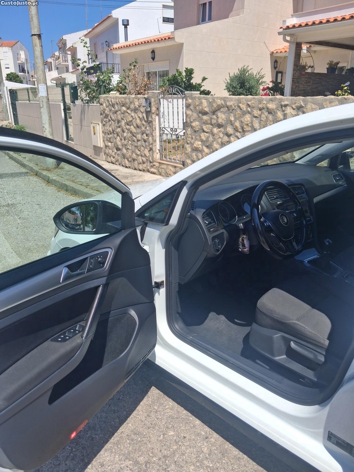 Volkswagen Golf R-Line — fotografia 9