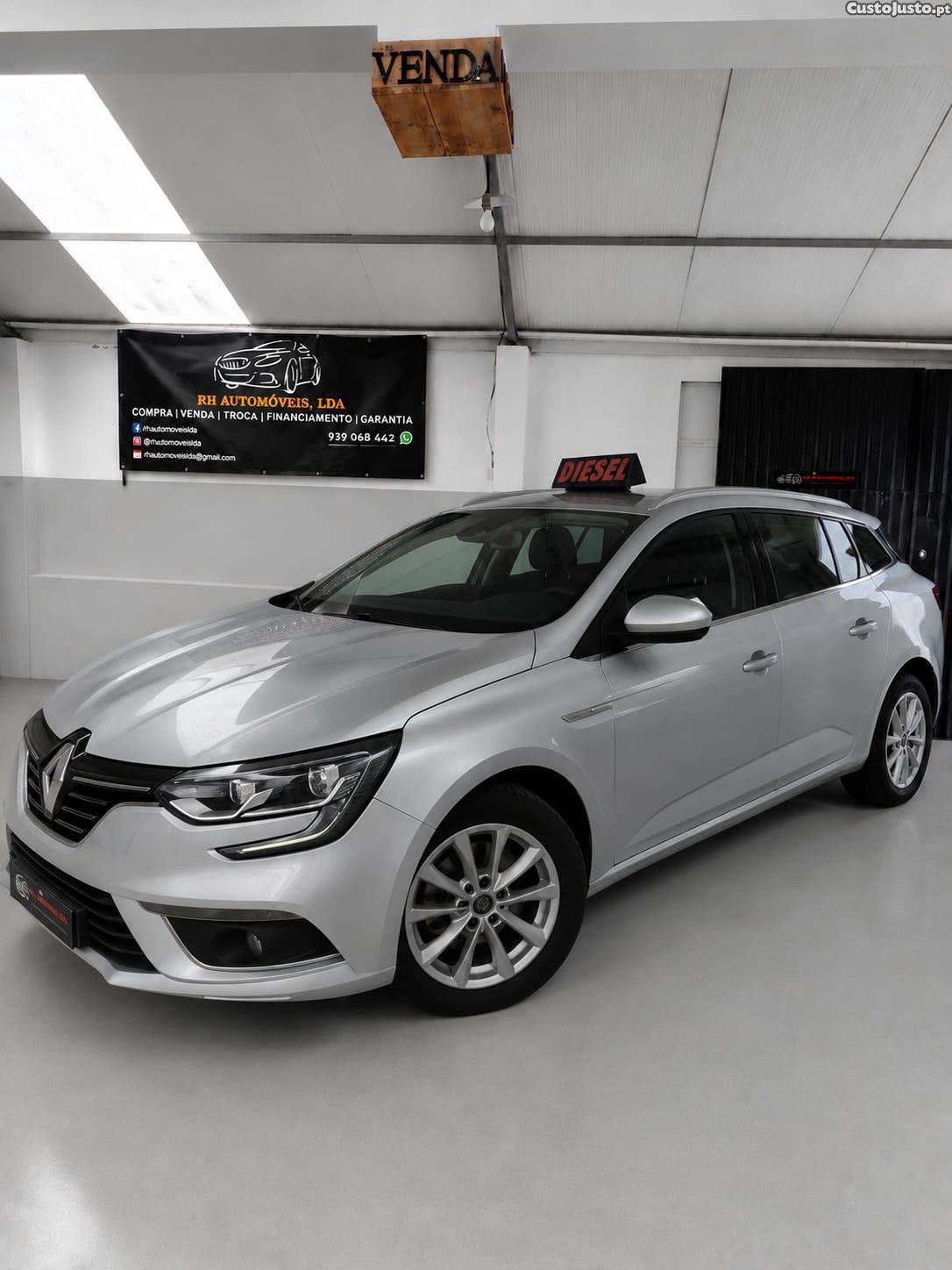 Renault Mégane 1.5 dCi Sport Tourer — fotografia 9