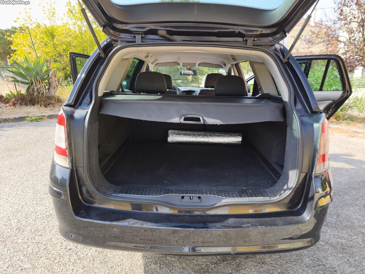 Opel Astra Station Wagon — fotografia 12