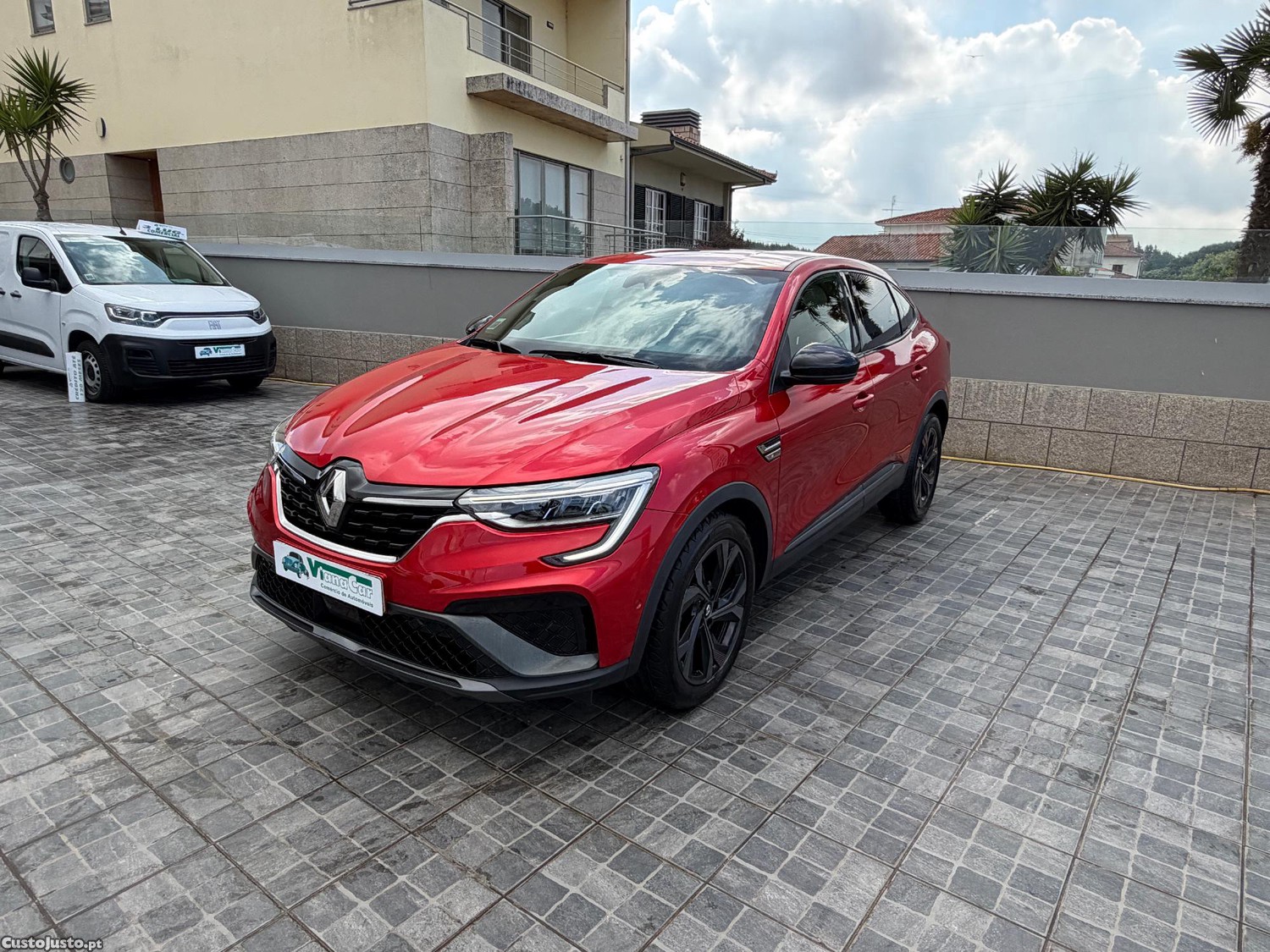 Renault Arkana 1.3 TCE Rsline 158cv EDC — fotografia 11