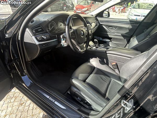 BMW 520 Xdrive — fotografia 4