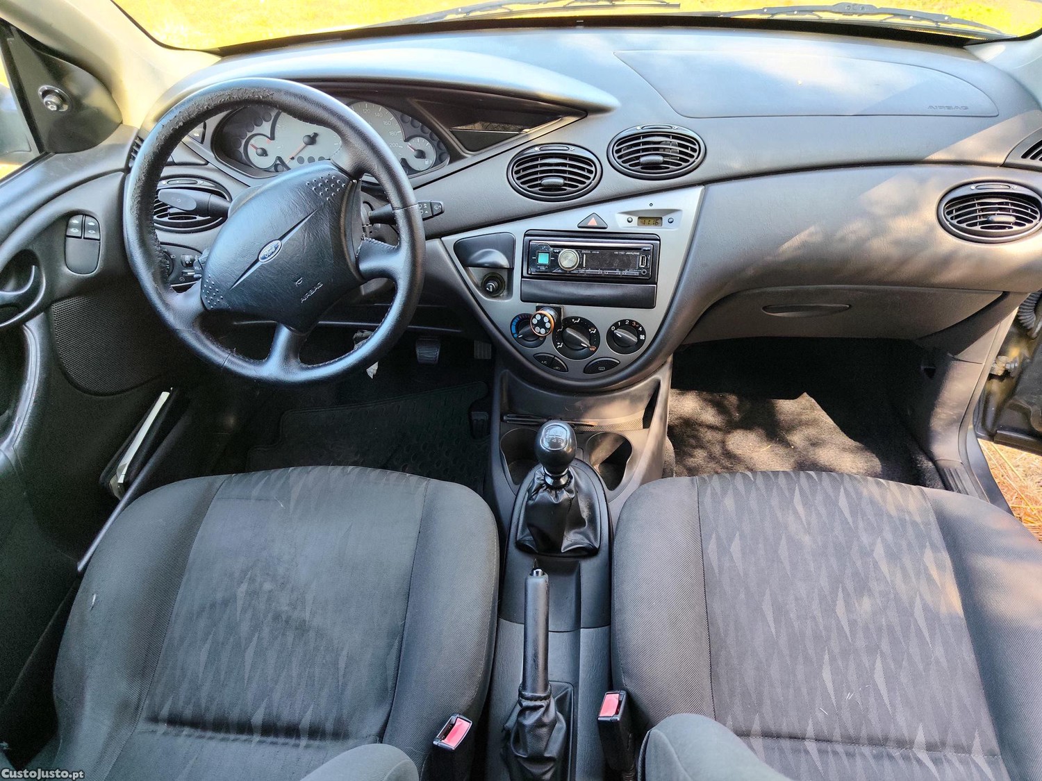 Ford Focus SW 1.8TDDI — fotografia 6