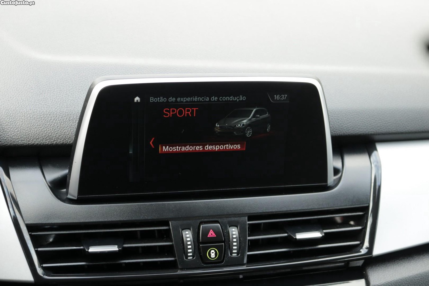 BMW 216 Active Tourer Active Tourer 216 D Advantage 116cv — fotografia 14