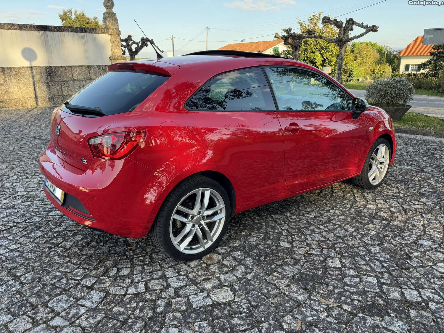 SEAT Ibiza 2.0TDI FR 143cv — fotografia 12