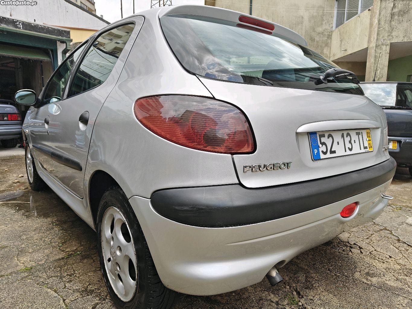 Peugeot 206 1400 HDI — fotografia 5