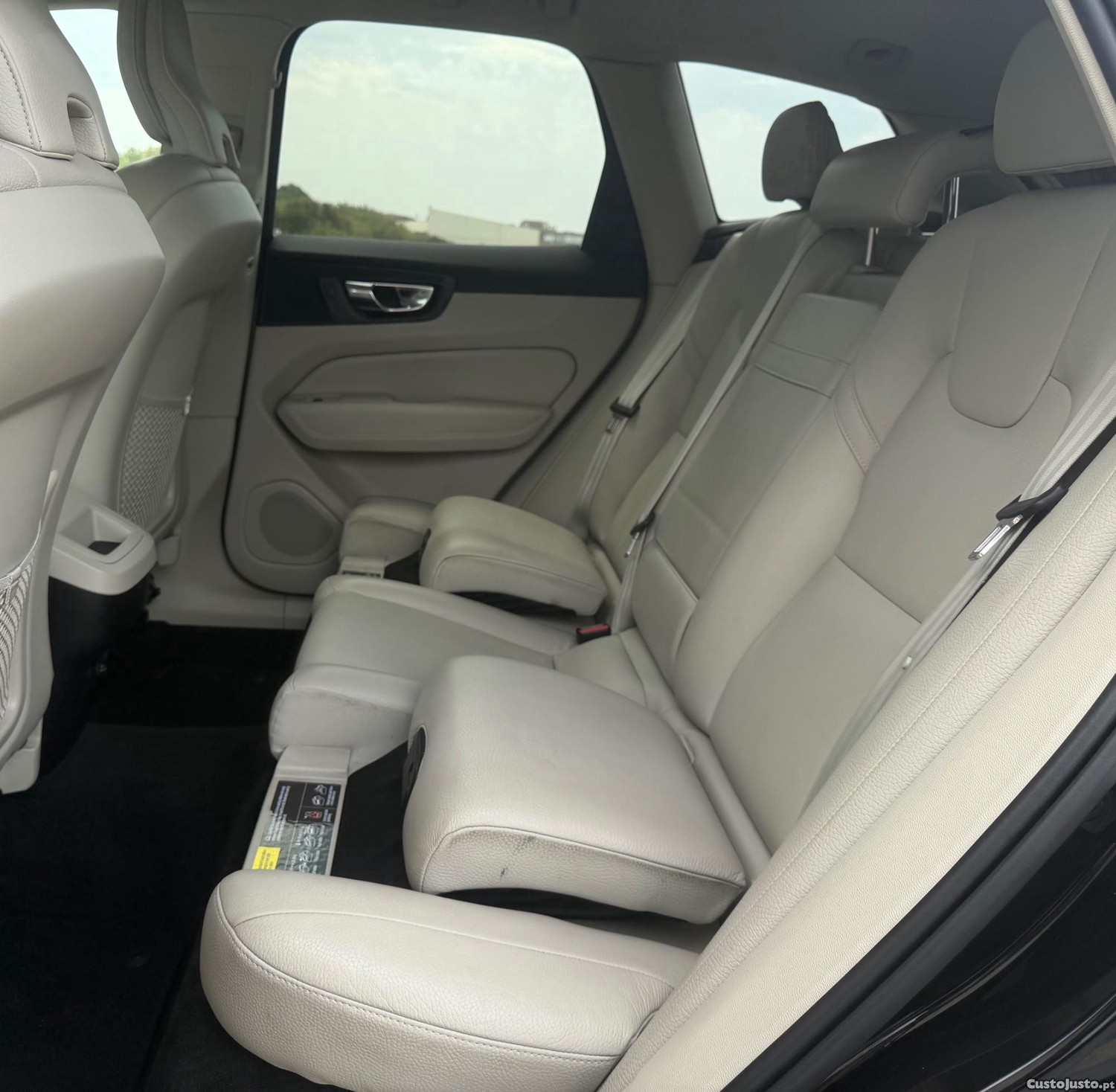 Volvo XC 60 2.0 D4 Inscription Geartronic 190cv — fotografia 6