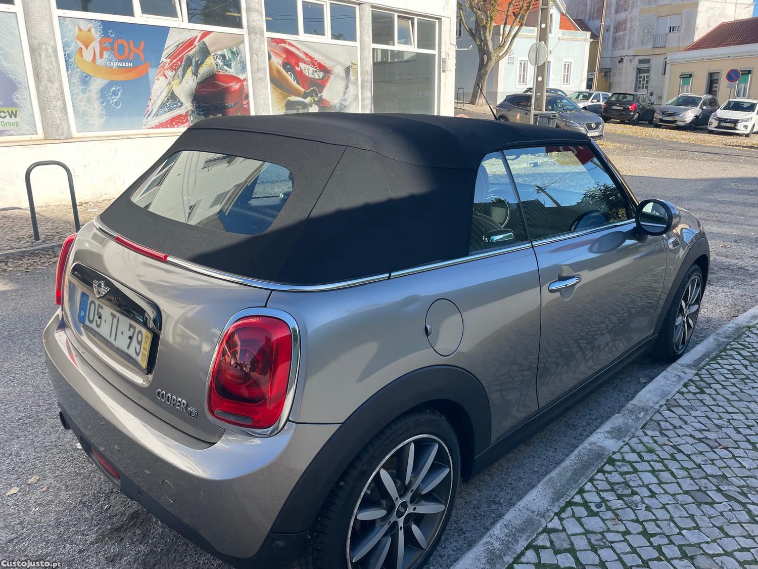 MINI Cabrio COOPER D - 17 foto 3