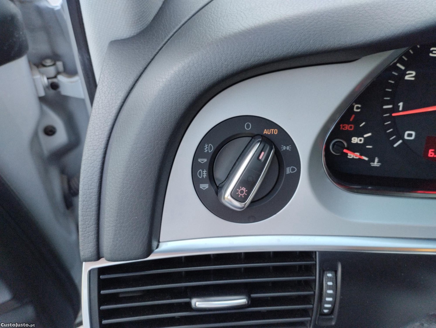 Audi A6 Sedan 2.0 TFSI 170cv Sport Multitronic c/ GPS - c/ Garantia - COMO NOVO — fotografia 8