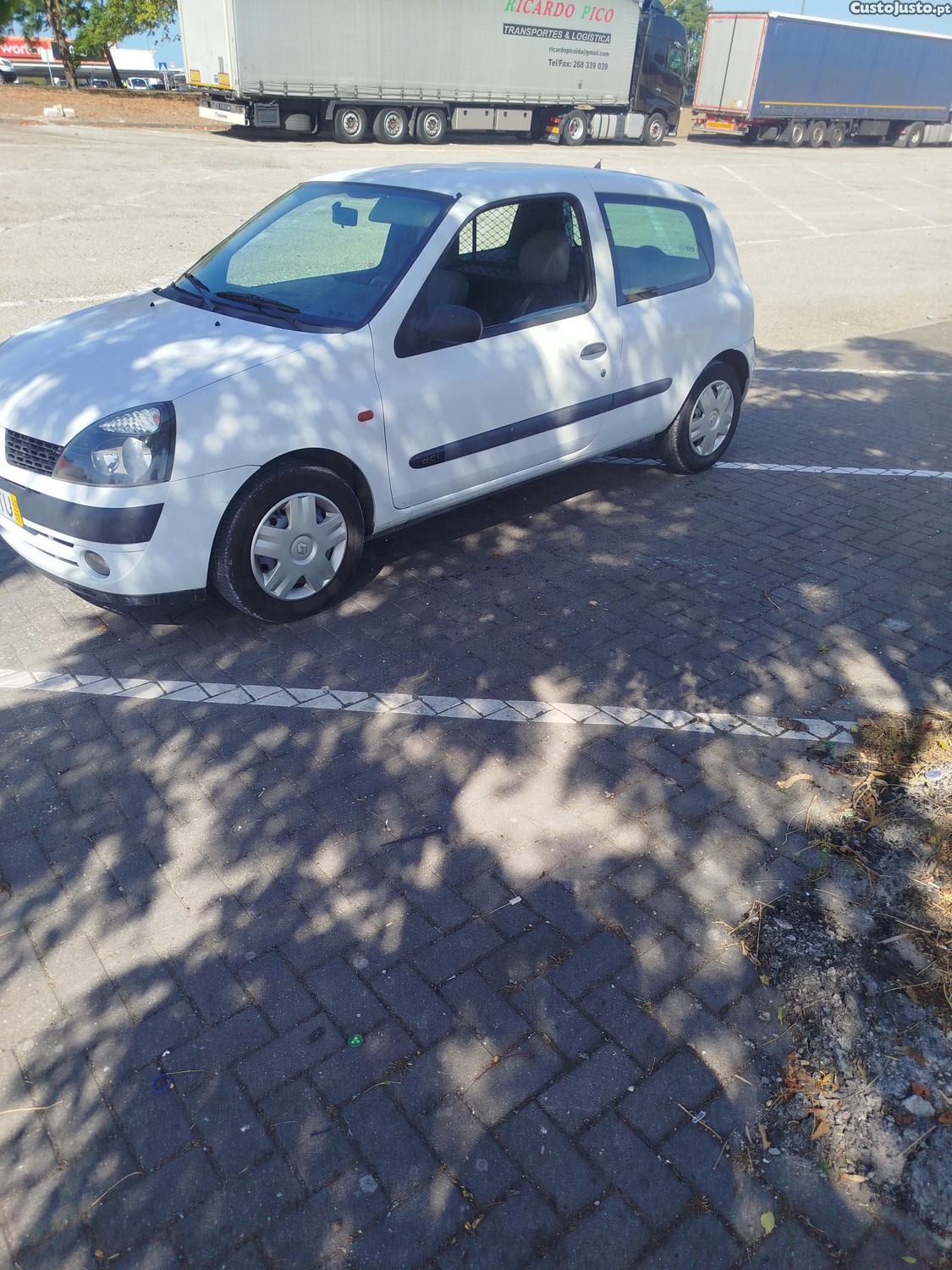 Renault Clio 1.5 Dci — fotografia 5