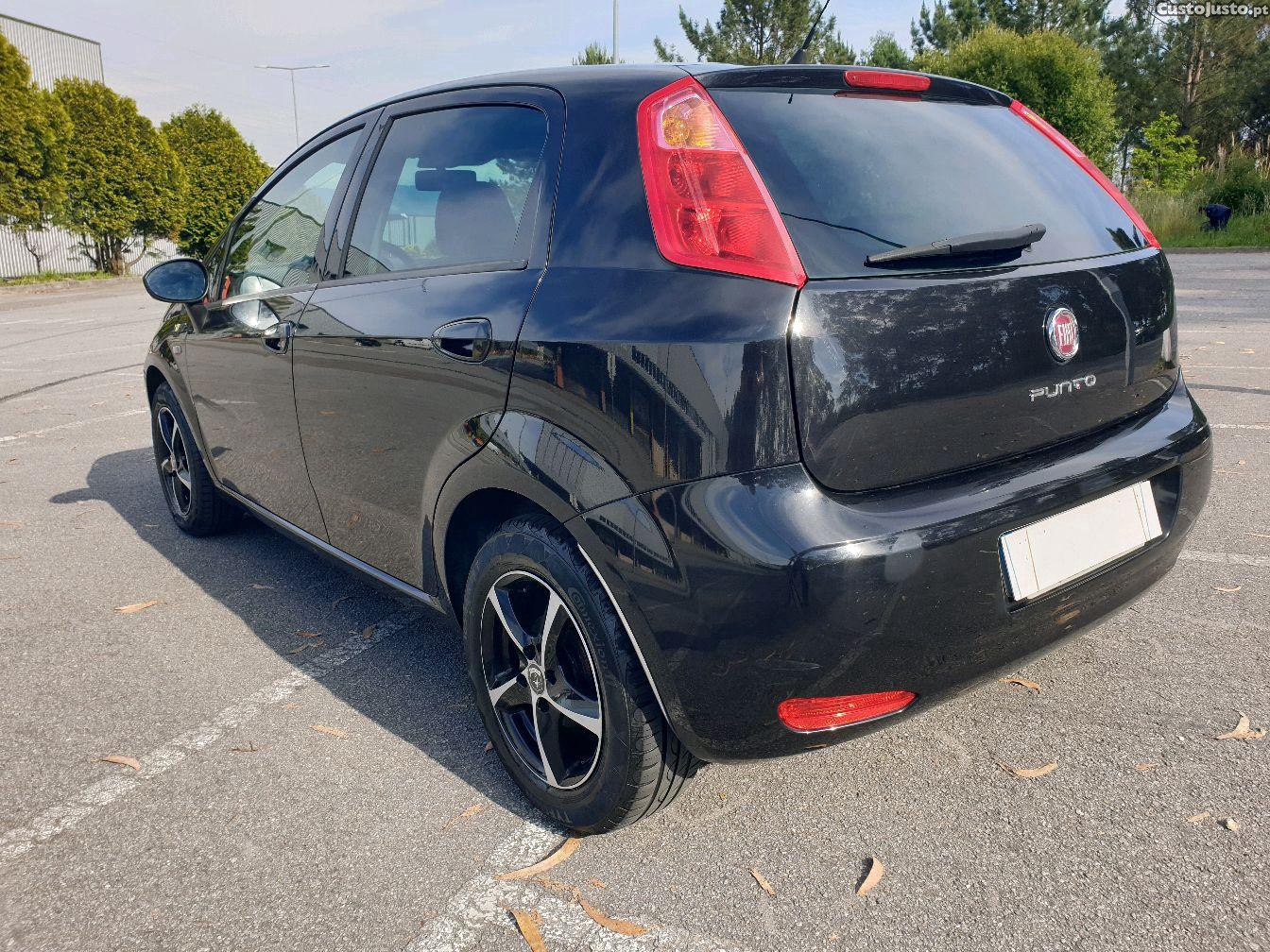 Fiat Punto Young 1.2 com GPS — fotografia 7