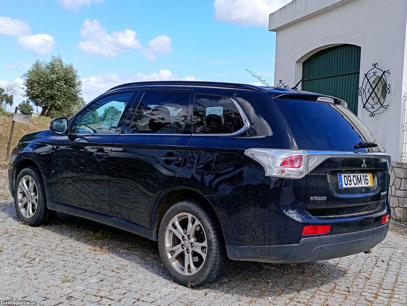 Mitsubishi Outlander Diesel Intense 7lugares — fotografia 7