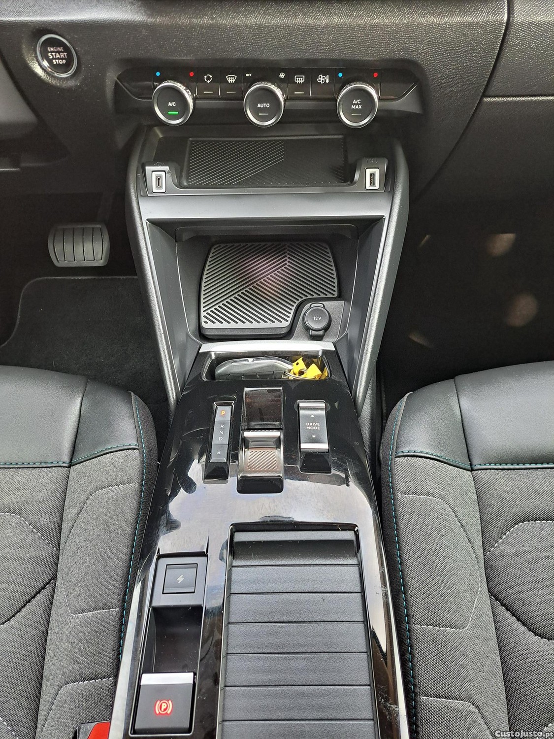 Citroën e-C4 50 kWh Feel Pack — fotografia 15