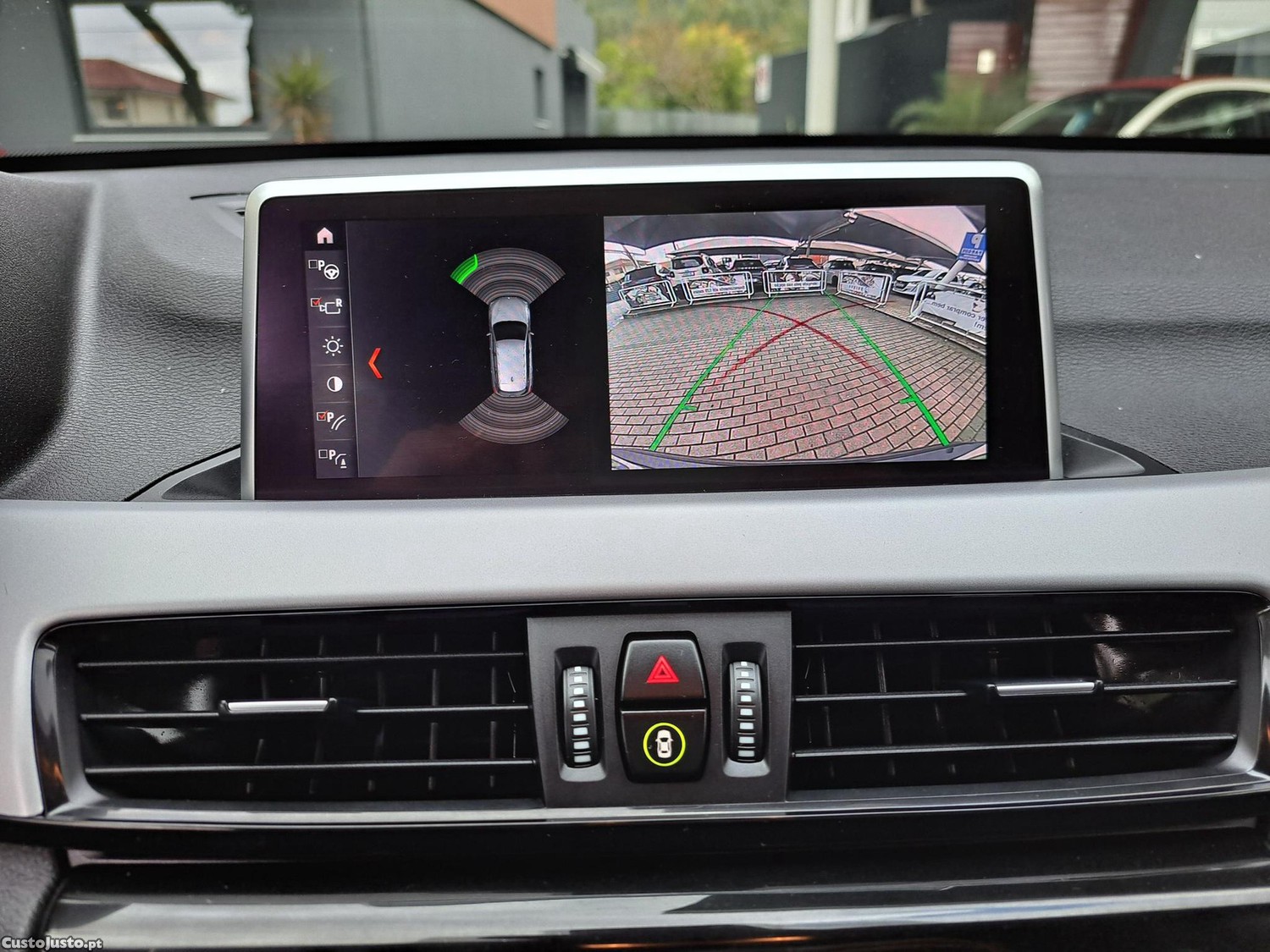 BMW X1 25 e xDrive Corporate Edition — fotografia 12