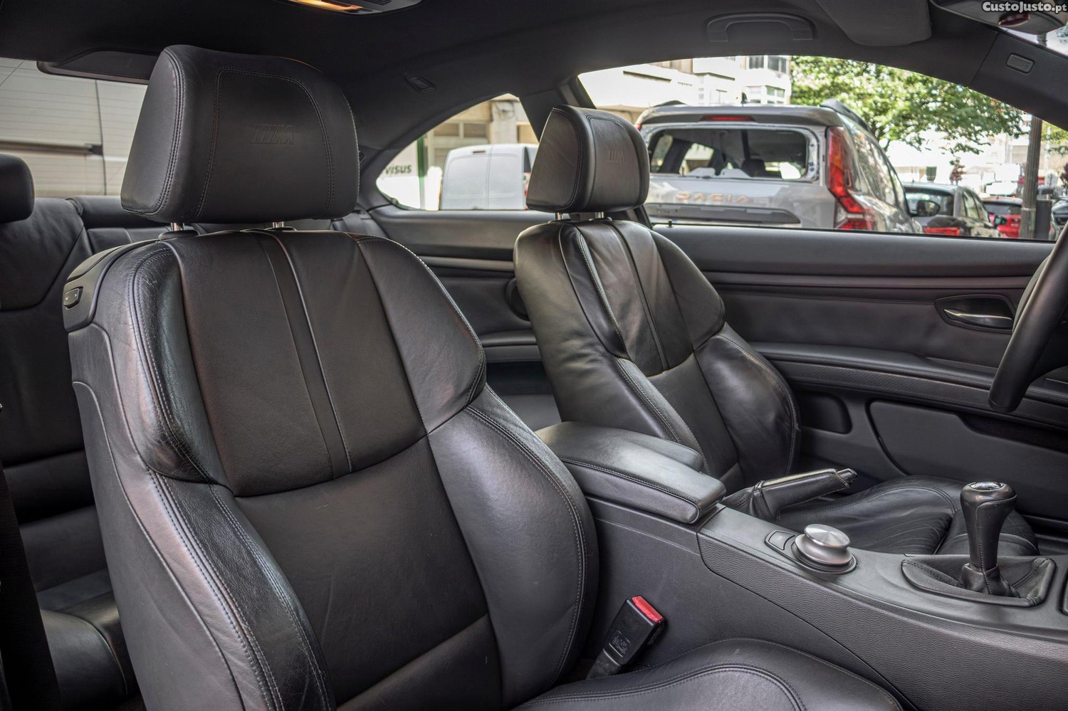 BMW M3 V8 4.0 Coupé — fotografia 2
