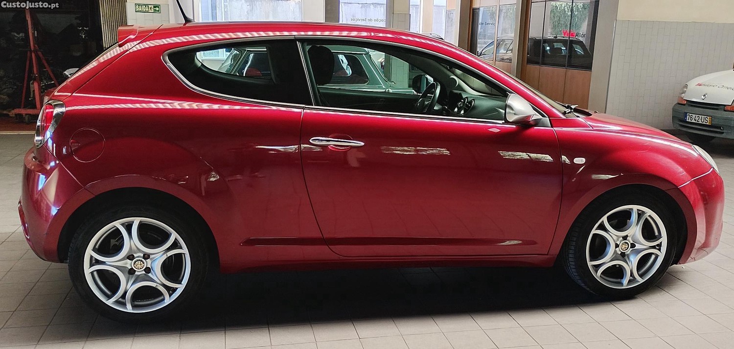 Alfa Romeo MiTo 1.3 MultiJet Diesel 95 cv — fotografia 8