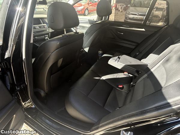 BMW 520 Xdrive — fotografia 3